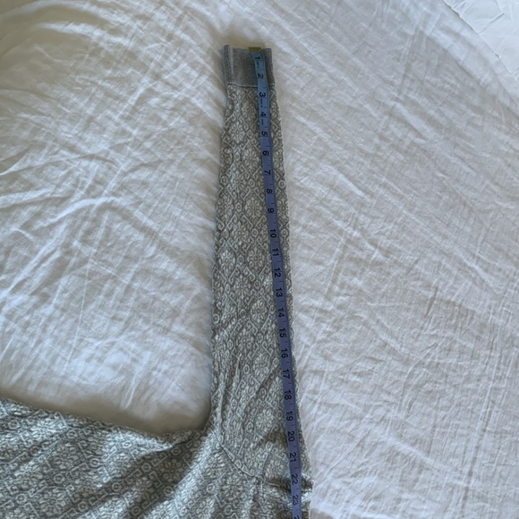 Dale of Norway - Sonja Sweater size small 100% extra-fine merino wool - Picture 6 of 6